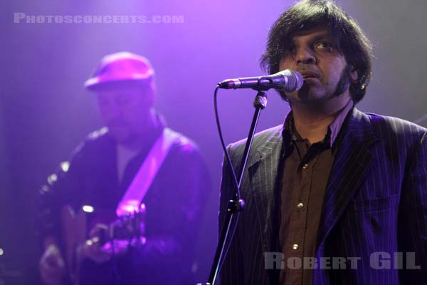 CORNERSHOP - 2009-12-01 - PARIS - La Maroquinerie - 